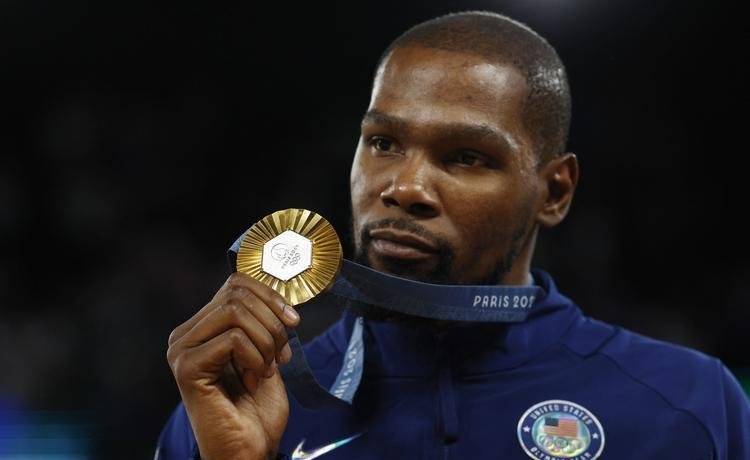 华体会app-杜兰特意外战胜美国队，重要助攻引爆全场！