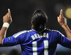 华体会电脑版登录口-德罗巴意外战胜RNG，比赛局势复杂引爆全场！